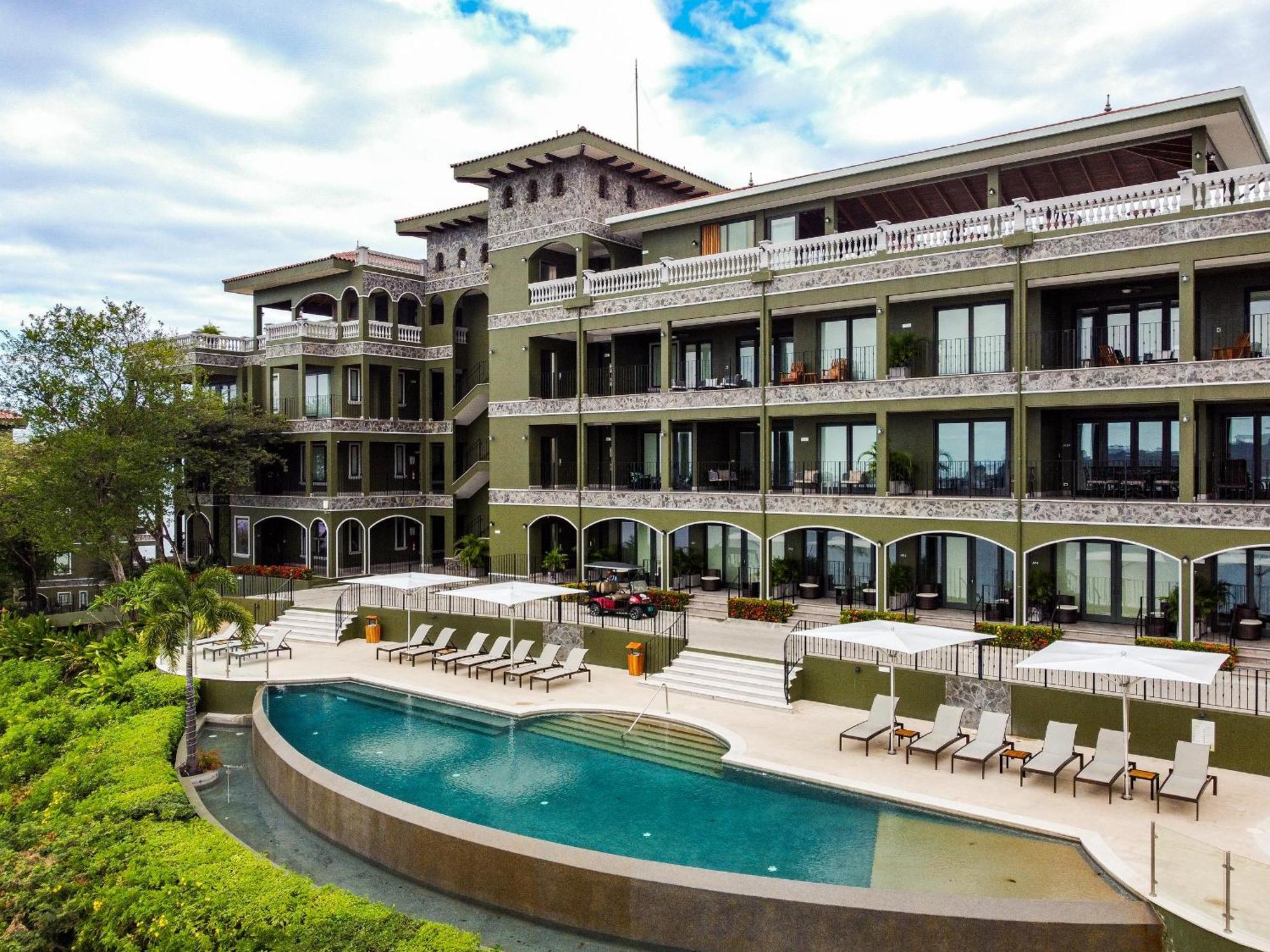 360 Splendor Del Pacifico Residences ปลายาฟลามิงโก ภายนอก รูปภาพ
